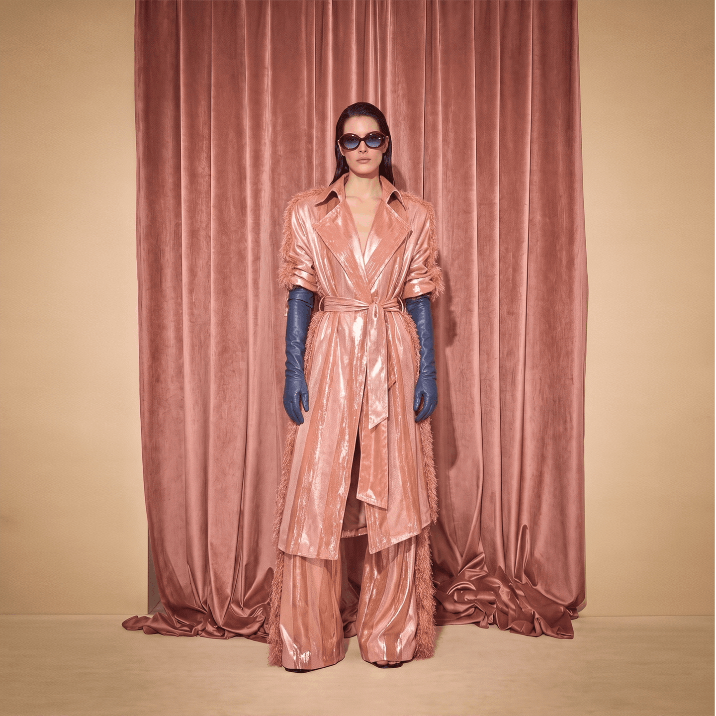 DUCHESS COAT