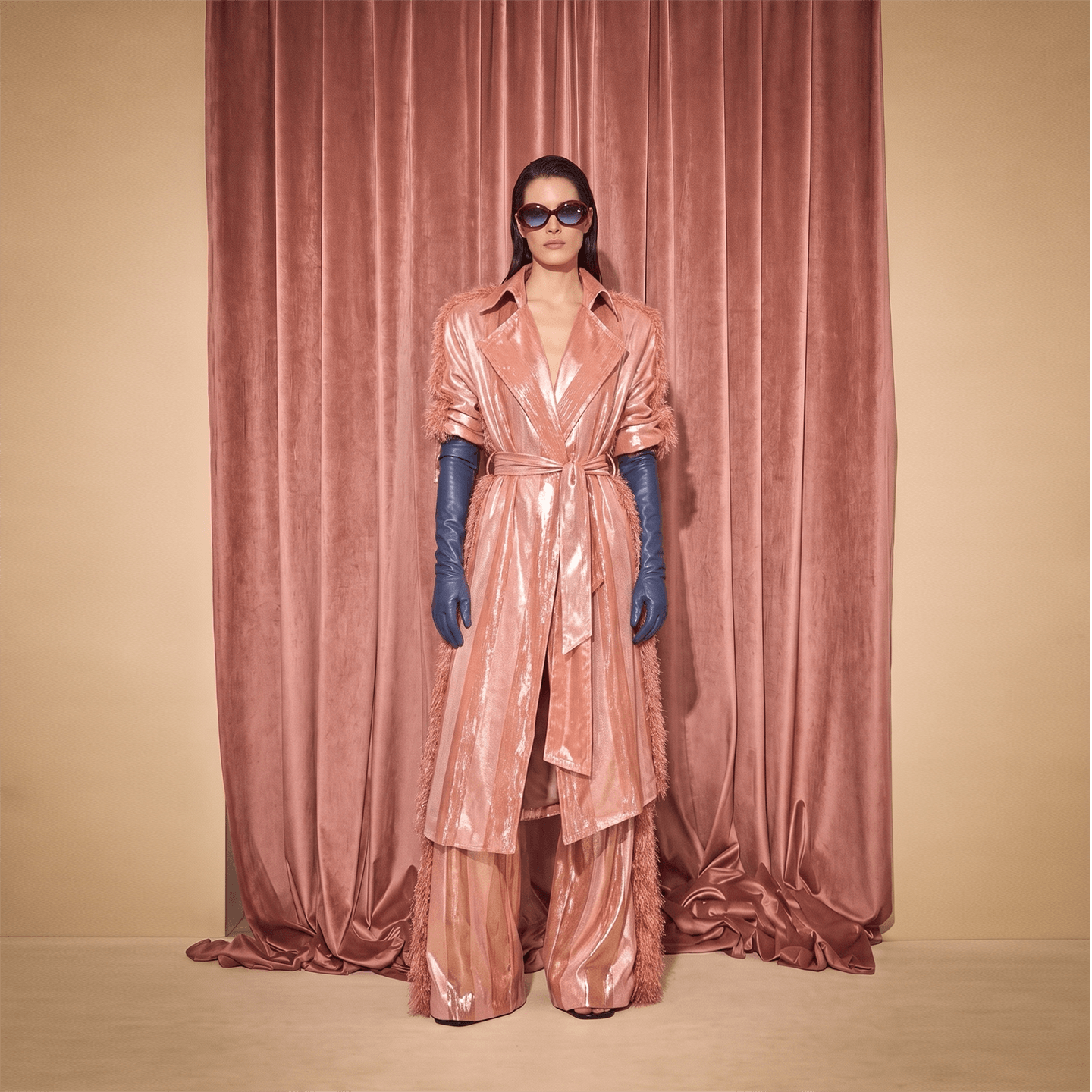 DUCHESS COAT